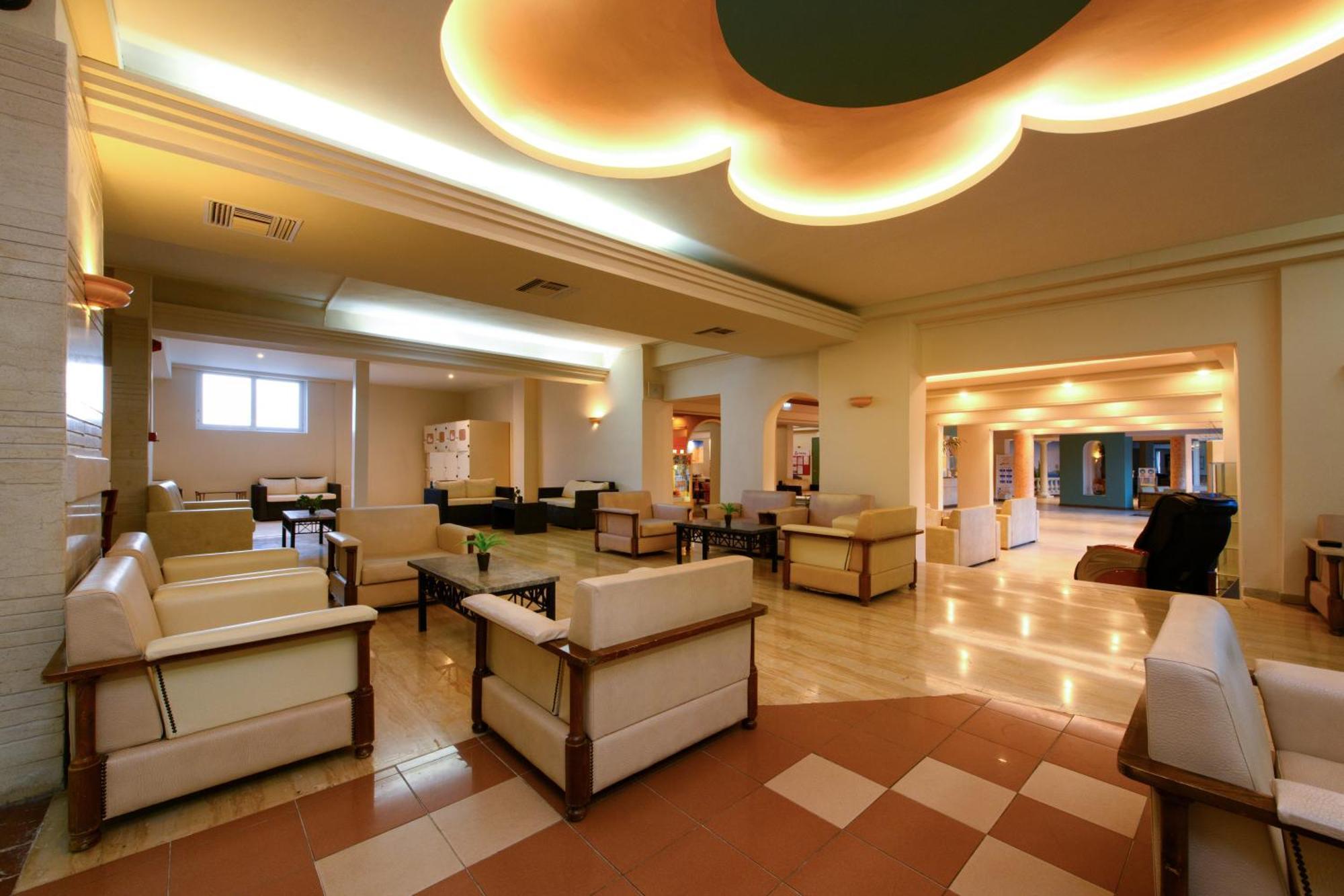 Potamaki Beach Hotel Benitses  Exterior photo