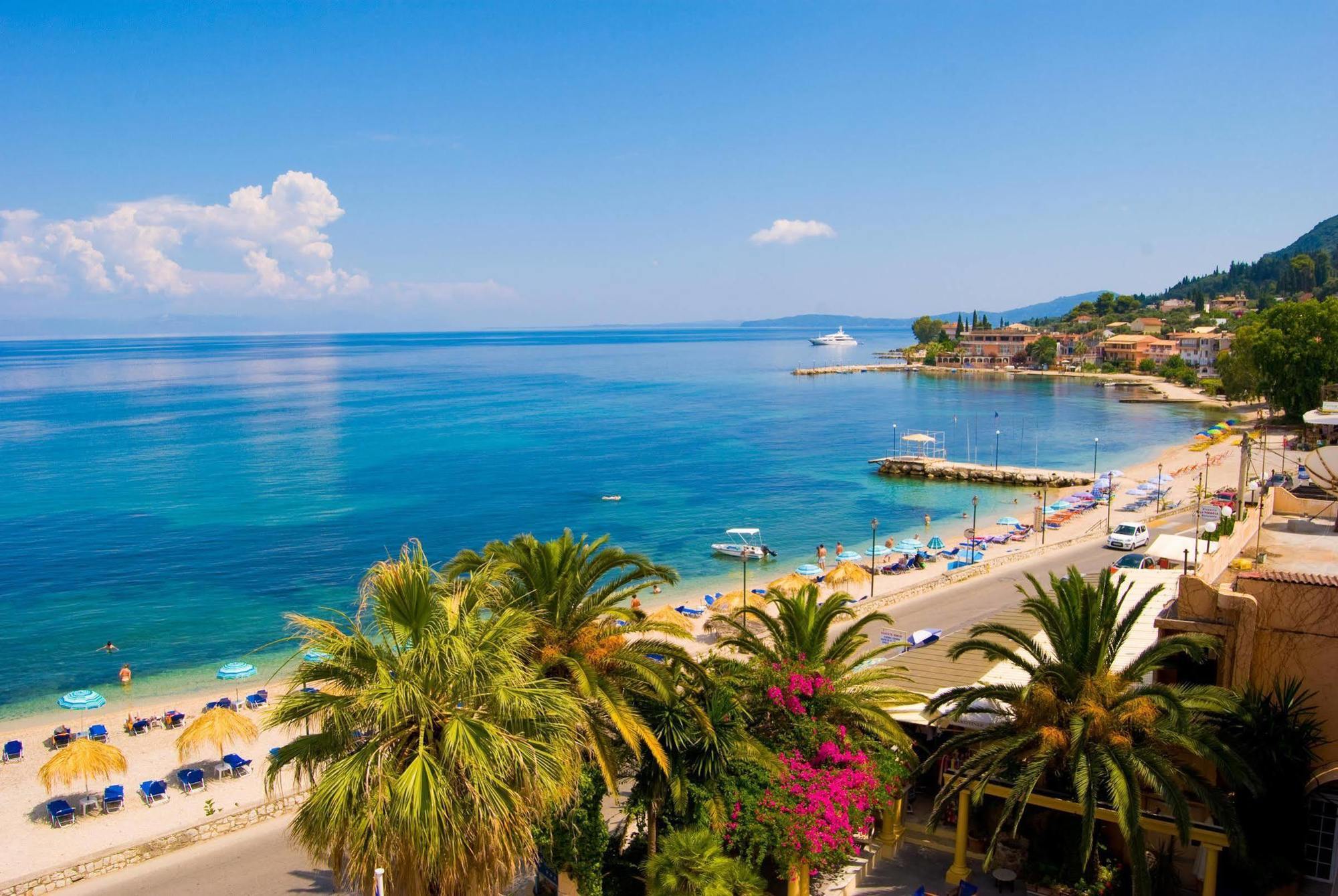 Potamaki Beach Hotel Benitses  Exterior photo